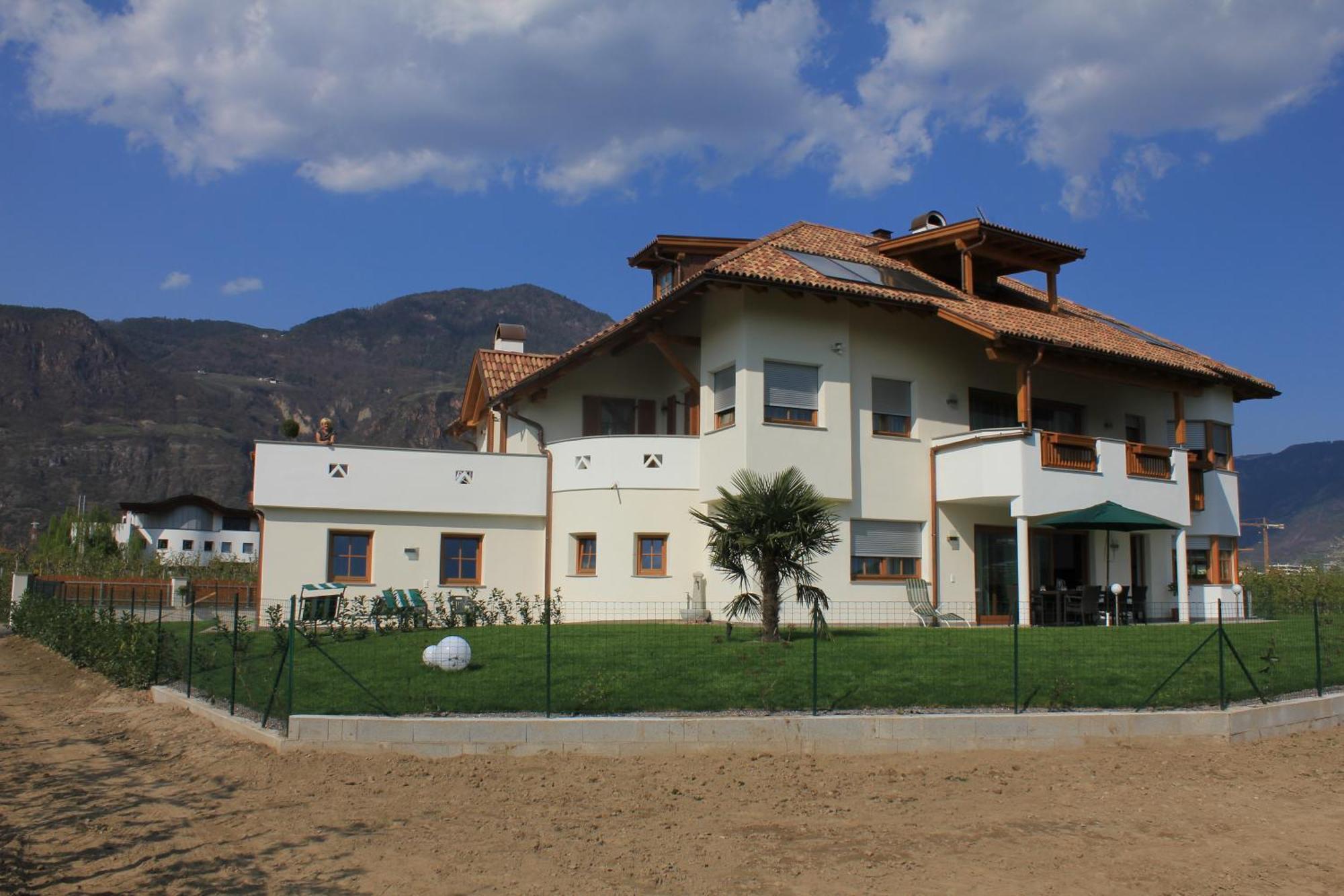 Apartments Klotz Bolzano Exterior foto